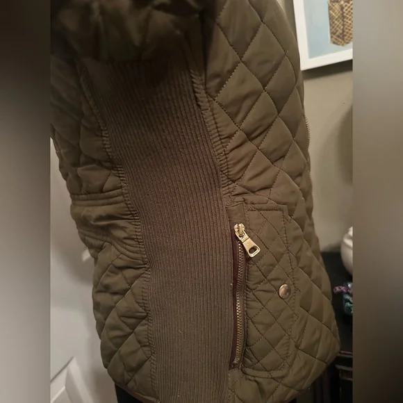 Love Tree Quilted Khaki Puffer Jacket - Picture 3 of 15